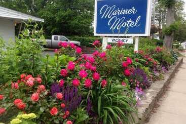 Mariner Motel