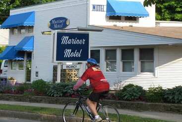 Mariner Motel