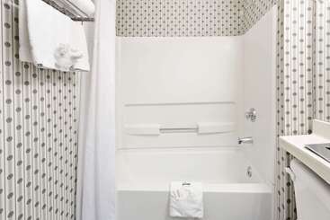 Microtel Inn & Suites By Wyndham Denver Airport