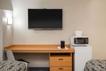 Microtel Inn & Suites By Wyndham Southern Pines Pinehurst