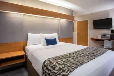 Microtel Inn & Suites By Wyndham Southern Pines Pinehurst
