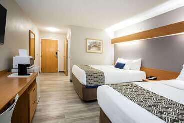 Microtel Inn & Suites By Wyndham Southern Pines Pinehurst