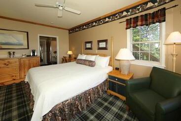 Mission Point Resort