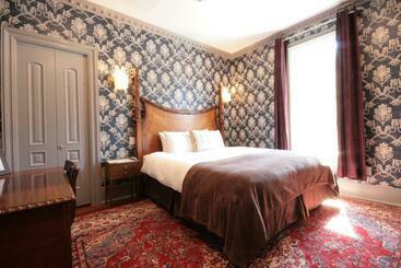 Monte Cristo Bed And Breakfast