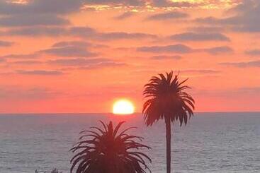 Moonlight Beach Motel