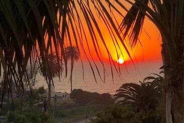 Moonlight Beach Motel