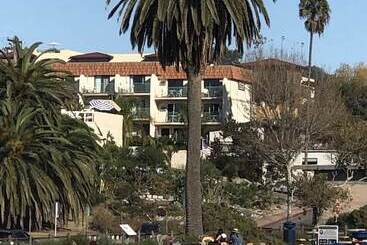 Moonlight Beach Motel