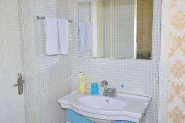 Lan Zhou Long Shang View Room
