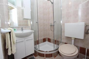 پانسیون Apartments Eva