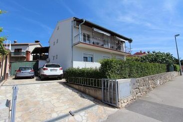 پانسیون Apartments Eva