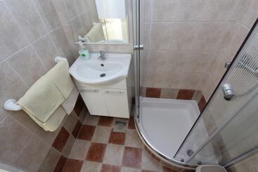 پانسیون Apartments Eva