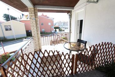 پانسیون Apartments Eva