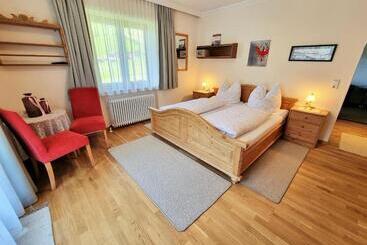 پانسیون Das Landhaus