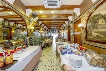 پانسیون Electra Guesthouse