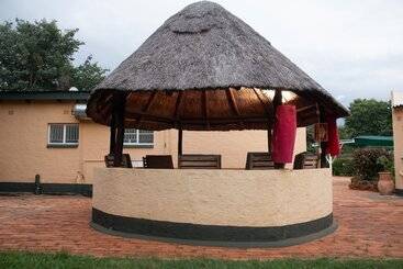 پانسیون Inkindaba Guest House