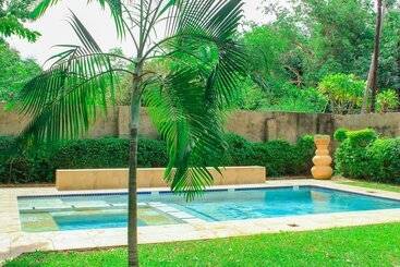پانسیون Inkindaba Guest House