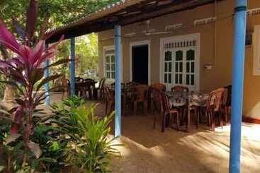 膳宿费 Nilaveli Beach Rooms