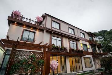 Pension Yuanli Wafu Guesthouse