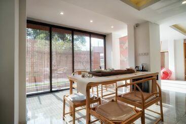 پانسیون Yuanli Wafu Guesthouse