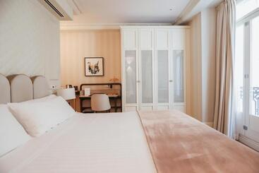 Myr Palacio Vallier - Valencia del Ventoso