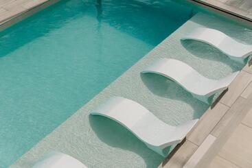 Instants Boutique Hotel   Adults Only