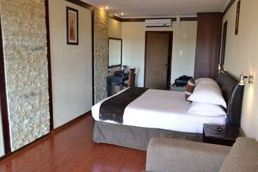 تختخواب و صبحانه Citystay West