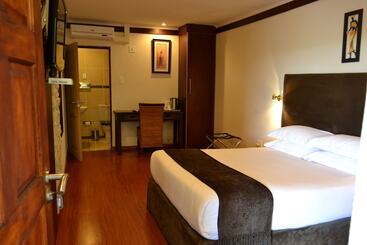 تختخواب و صبحانه Citystay West