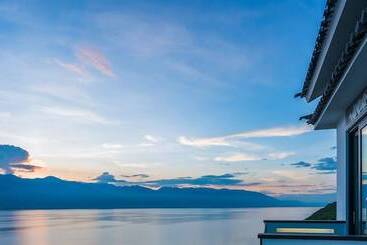 پانسیون Dali Jiuxiao Stars With Seaview Inn