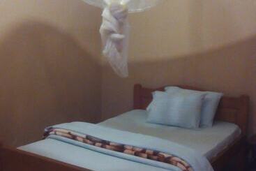پانسیون Hem Guest House