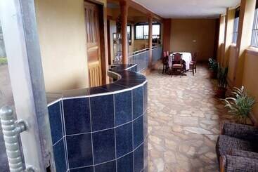 پانسیون Hem Guest House