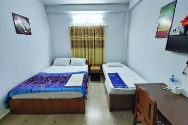 پانسیون Lumbini Garden Lodge