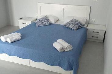 پانسیون Passos Rooms