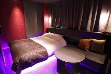 Tonarino Hotel Adults Only