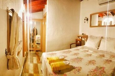 Lilyum Alaçatı Butik Otel