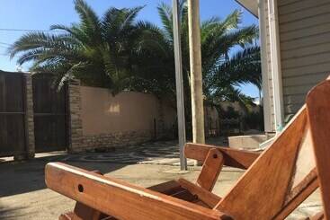 Mirniy Sun Cottage