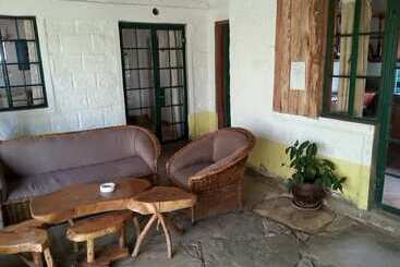 Ole Itiko Cottages