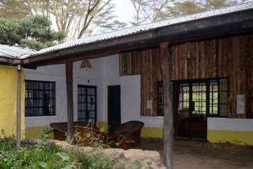 Ole Itiko Cottages