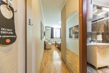 پانسیون F Apartments