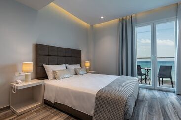 پانسیون Kyma Rooms & Suites