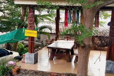پانسیون Pott Guesthouse