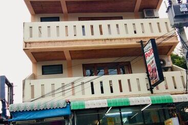 پانسیون Pott Guesthouse