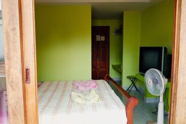 پانسیون Pott Guesthouse