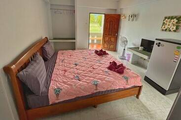پانسیون Pott Guesthouse