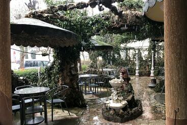 Отель Bar Restorant Amerika