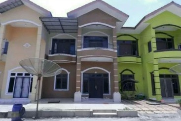 پانسیون Sunroom Villa Bukit Mas