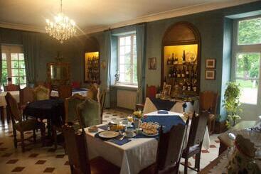 Le Clos Des Cedres B&b