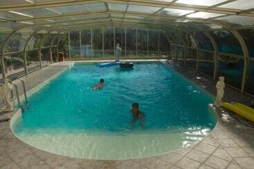 Le Clos Des Cedres B&b