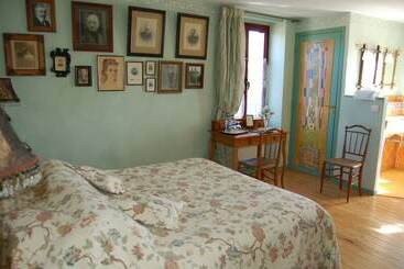 تختخواب و صبحانه Chambres Téranga