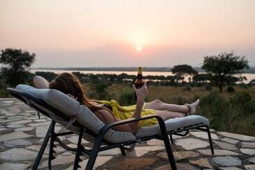 هتل Pakuba Safari Lodge