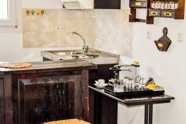 پانسیون Skiathos Holiday House